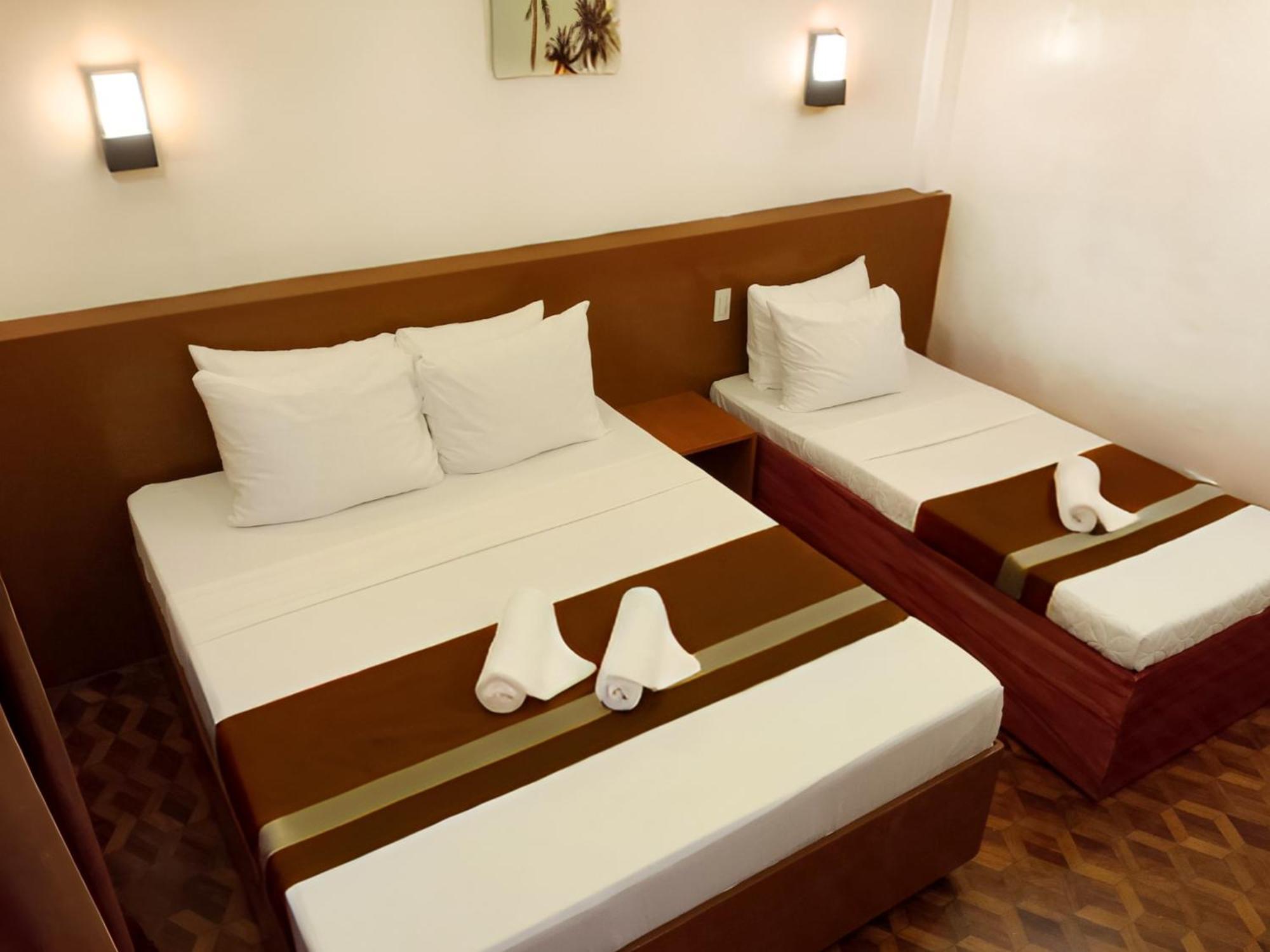 Dy Heritage Bed & Breakfast *